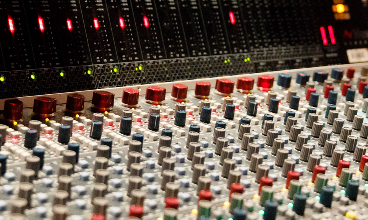 Close up of mixer table